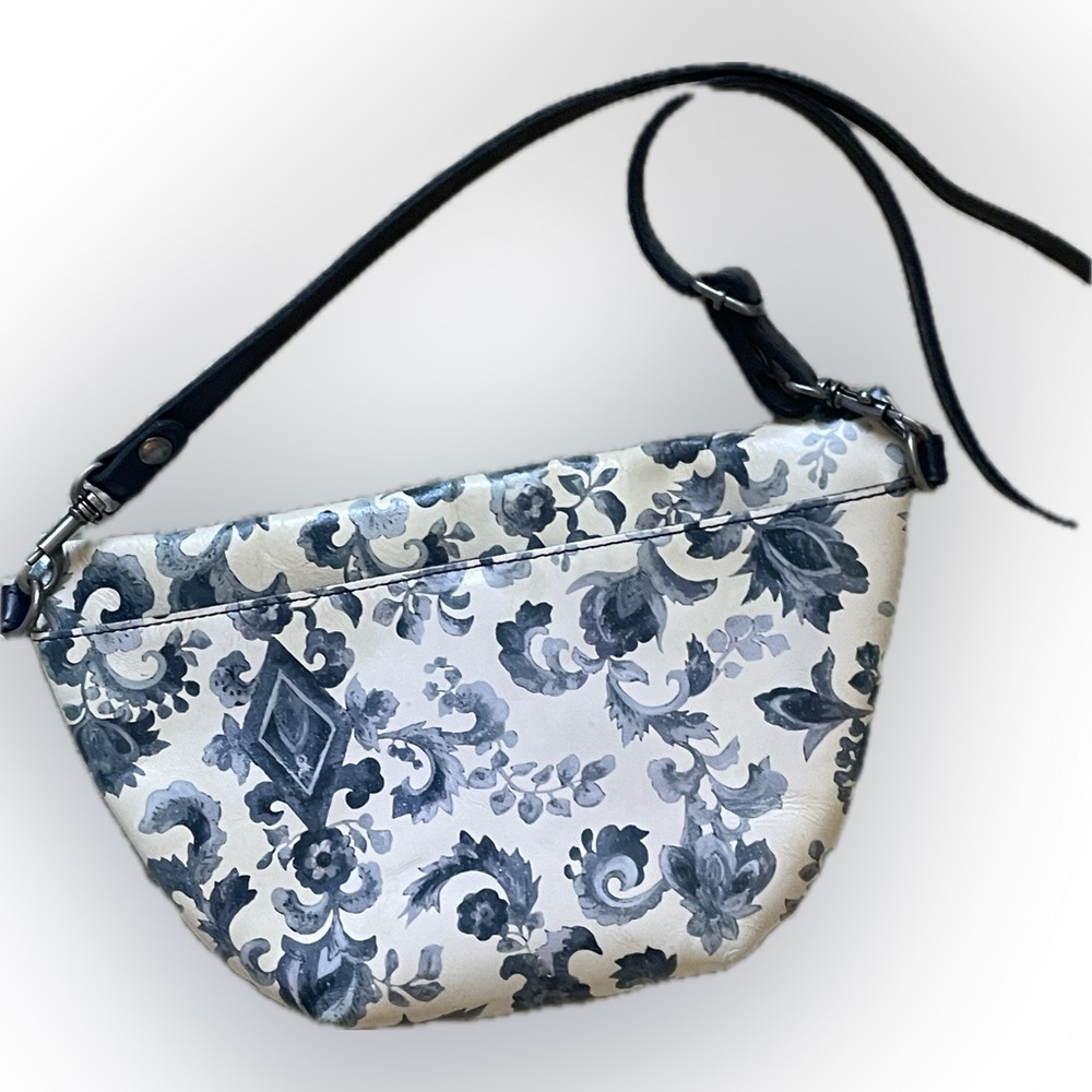 Patricia Nash Blue and White Crossbody Bag